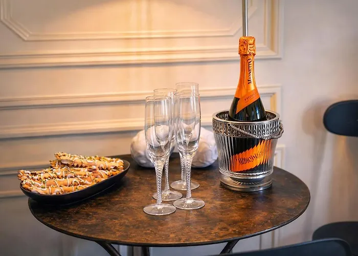 Exceptional Belle Epoque In 4 Guests شقة نيس